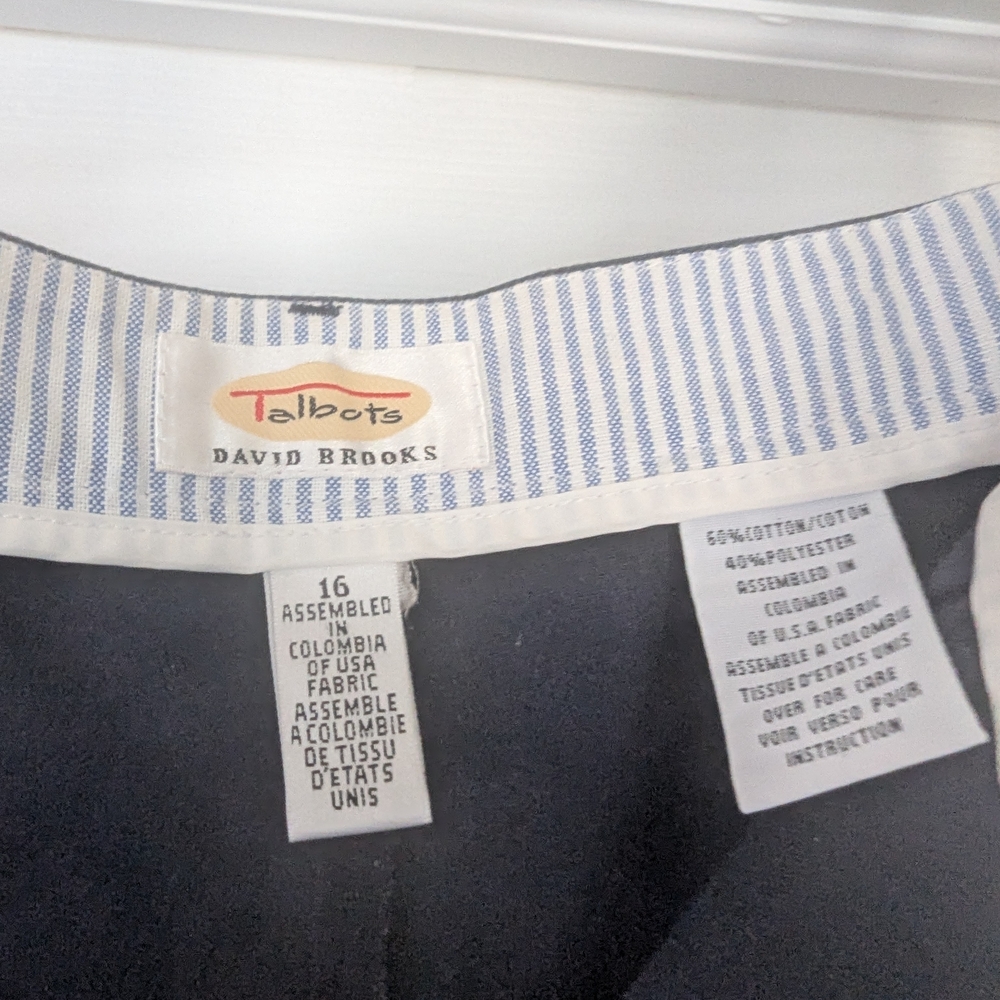 Lot Of 4 Sise 16 Capri Pants Evan Picone, Talbot, Madison & Mercer and Madison - Picture 6 of 15